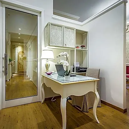 Bed and Breakfast La Terrazza Sul Duomo 4*