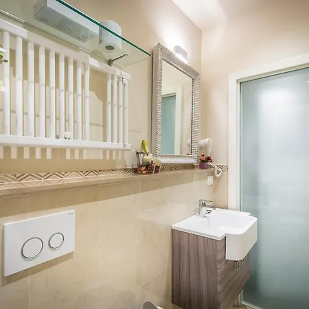 ベッド・アンド・ブレックファスト B＆b ラ テラッツァ スル ドゥオモ フィレンツェ