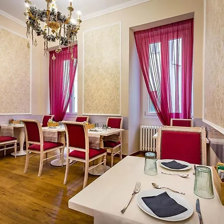 B＆b ラ テラッツァ スル ドゥオモ ベッド・アンド・ブレックファスト 4*